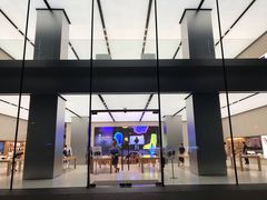 -Apple零售店(玄武湖店)