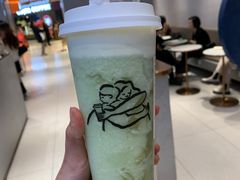 -喜茶(北京华贸购物中心店)