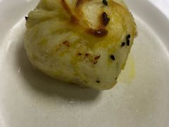 牛肉煎包-两淮一绝鸡丝辣汤(交通路店)