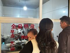 -文山荷鲜居(翠湖店)