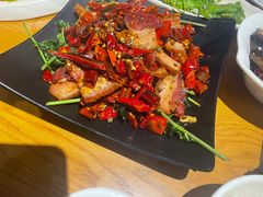 -隔壁老王·家常云南菜(花巷店)