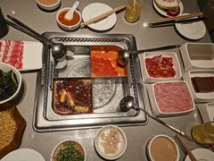 -海底捞火锅(宝龙广场夜宵主题店)