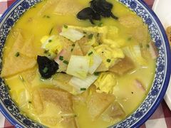 本帮扣三鲜-郭师傅(殷高西路店)