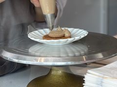 -VERIE BAKEHOUSE