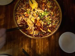 -乡土特色.冷锅鱼.牦牛肉汤锅