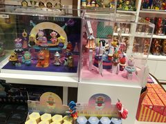 -泡泡玛特POPMART(蓝色港湾店)