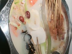 -佰人王串串香火锅(洋珠巷店)