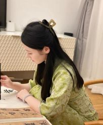 -租旗袍租礼服馆