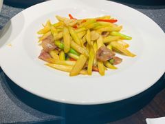 -荷栖小院·品质江西菜(红谷滩店)