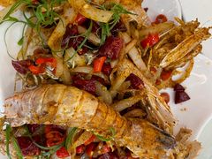 -覃记海鲜美食餐厅