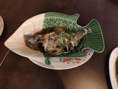 -拉威海鲜市场