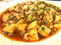 -渝君重庆火锅(嘉宾路店)