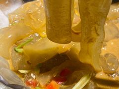 黄瓜拌拉皮-华盛园卷子王农家菜水库鱼