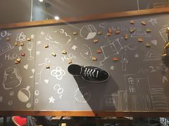 -喝丢一只鞋辣炒海鲜小烧烤(三八广场店)
