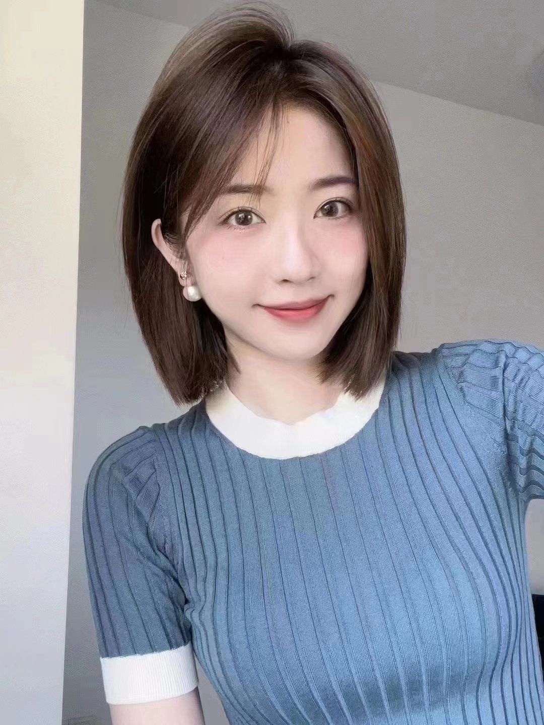 短发发型中短发发型