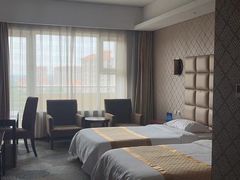 -乔波室内滑雪场