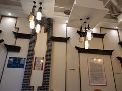 -仁虎老火锅(黄泥磅店)