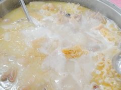 -侠成水上农庄(工业大道店)
