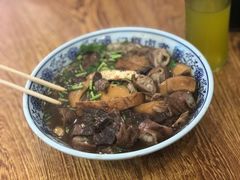 卤煮火烧-门框胡同百年卤煮(前门煤市街店)