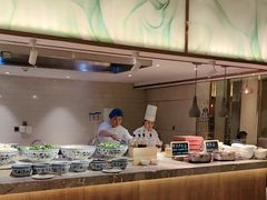 -青岛即墨希尔顿逸林酒店·開自助餐厅