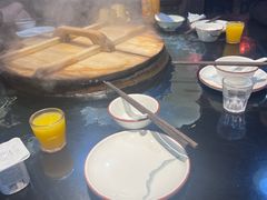 -鱼窝棚柴火铁锅炖(富山屯店)