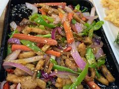 -洪姐川菜东北菜铁锅炖(天生丽街店)