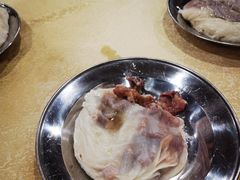 -标记美食新鲜猪杂(兴南大道店)