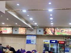 大堂-渔香岛美蛙鱼头火锅(威清路店)