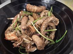 -虾弄弄海派小龙虾·牛羊蝎子火锅