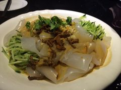 iphone_upload_pic-老六杀猪菜(进乡街店)