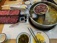 -田村·酸汤鲜牦牛肉火锅(布达拉宫广场店)