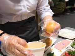 -海底捞火锅(凯德广场店)