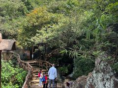 -黄腾峡天门悬廊