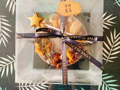 -小苍兰风铃草·礼物蛋糕(沈阳店)