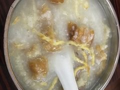 -陈老添美食店(宝华路店)