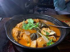 -食爺炭炉鸡煲·烧烤