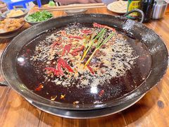 -六公里老火锅(总店)