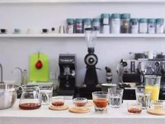 -星巴克臻选(南京艾尚天地店)