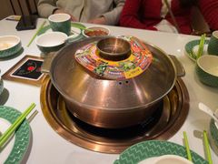-润园四季椰子鸡火锅(卓越INTOWN店)