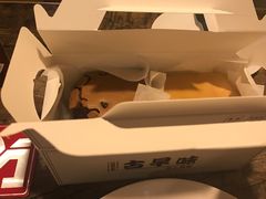 -HIGH FIVE哈福手工汉堡(桂林路店)