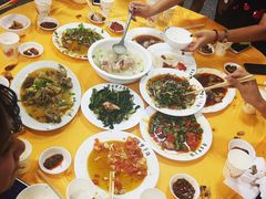 -荣生萝卜汤饭店