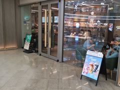 -星巴克臻选(周浦万达店)