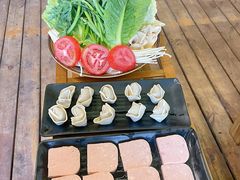 蔬菜拼盘-菌乡缘·野生菌蒸汽鱼火锅(江边夜市店)