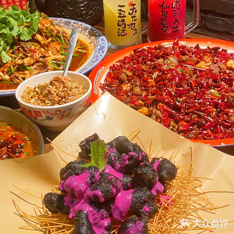 杨记隆府|火爆重庆的江湖菜终于来杭州了