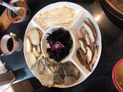 -南门四季铜锅涮肉(左家庄店)