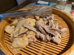 -尚尚仙·酸汤猪手·猪肚鸡火锅(华联万柳购物中心店)