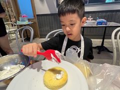 -巴黎贝甜(大宁国际商业广场店)