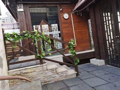 -裕龙汤泉