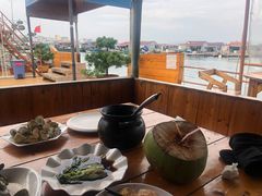 -蓝湾碧波·老字号·疍家非遗海上餐厅