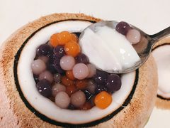 小芋圆椰汁椰子冻-广德记·椰子冻手制甜品(福田总店)